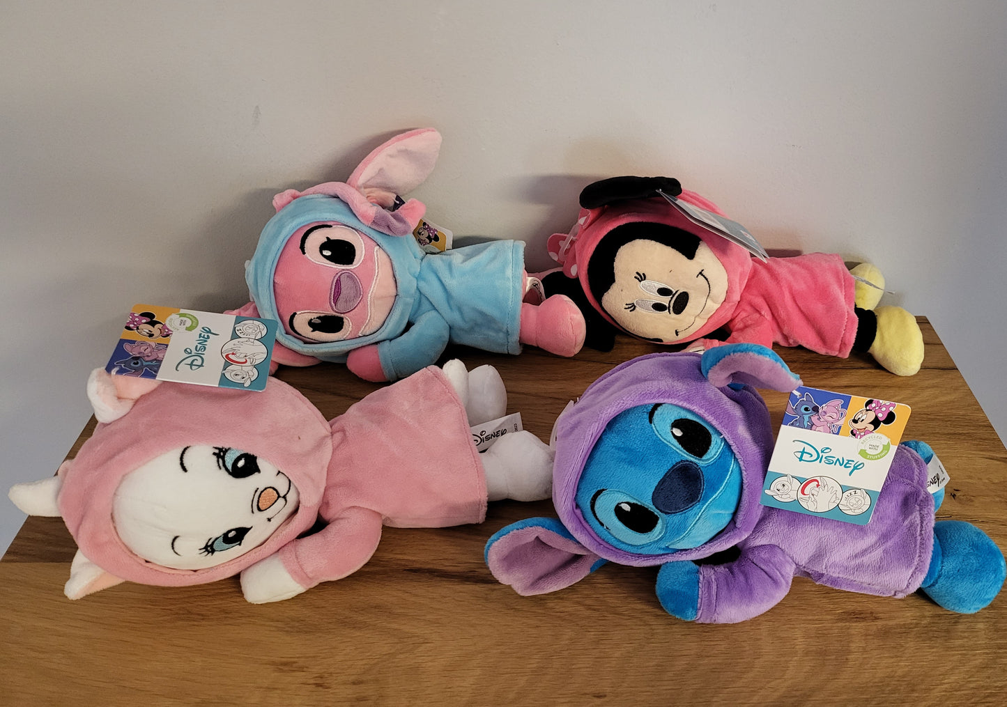 Disney Doppelseitiger Plüsch Spielzeug im Strampler wendbar Stitch / Aristicats / Angel / Minnie Maus schlafend/ wach NEU