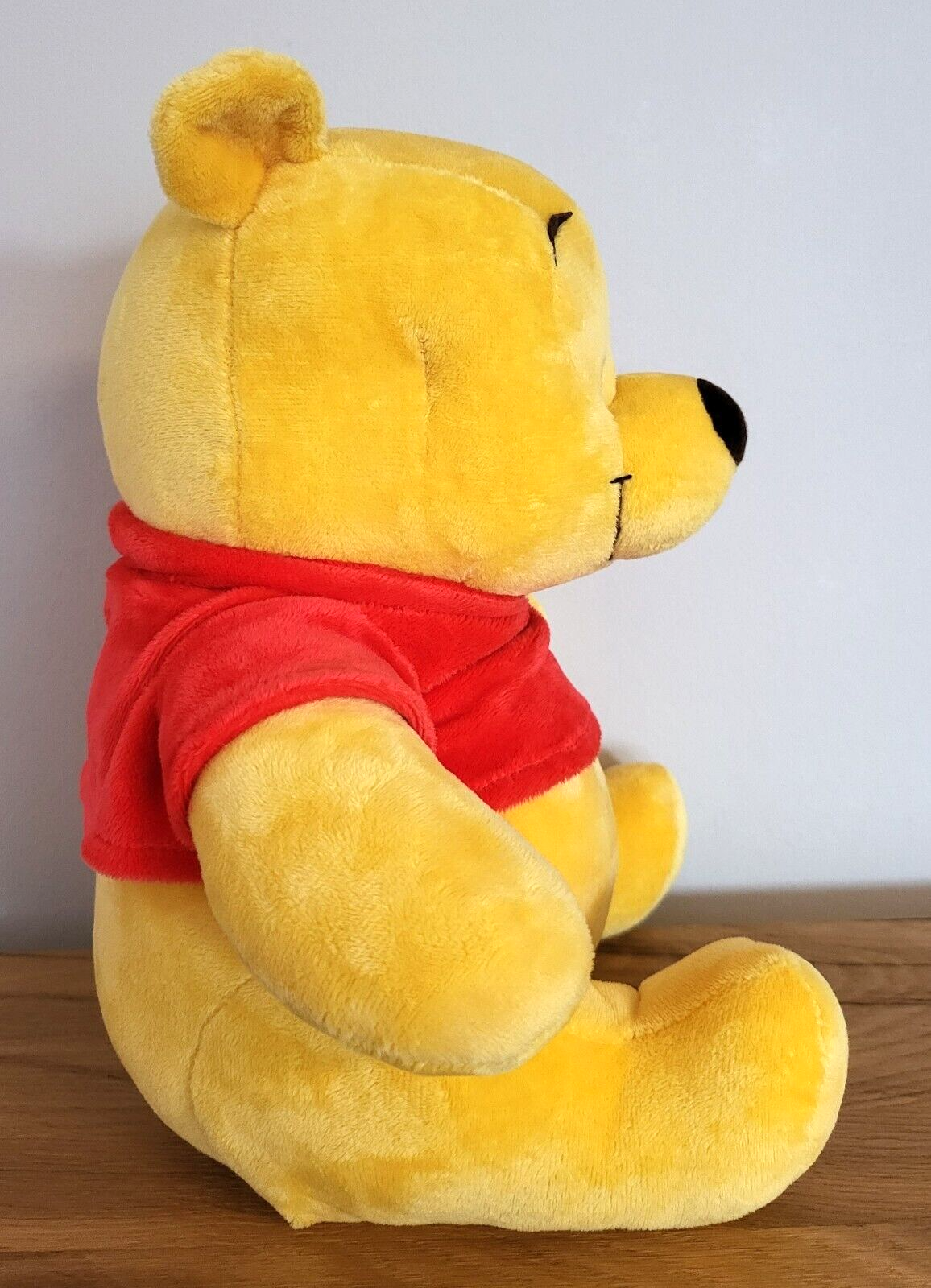 Disney Plüsch Stofftier Kuscheltier Plüschfigur Winnie Puuh Pooh mit Sound NEU