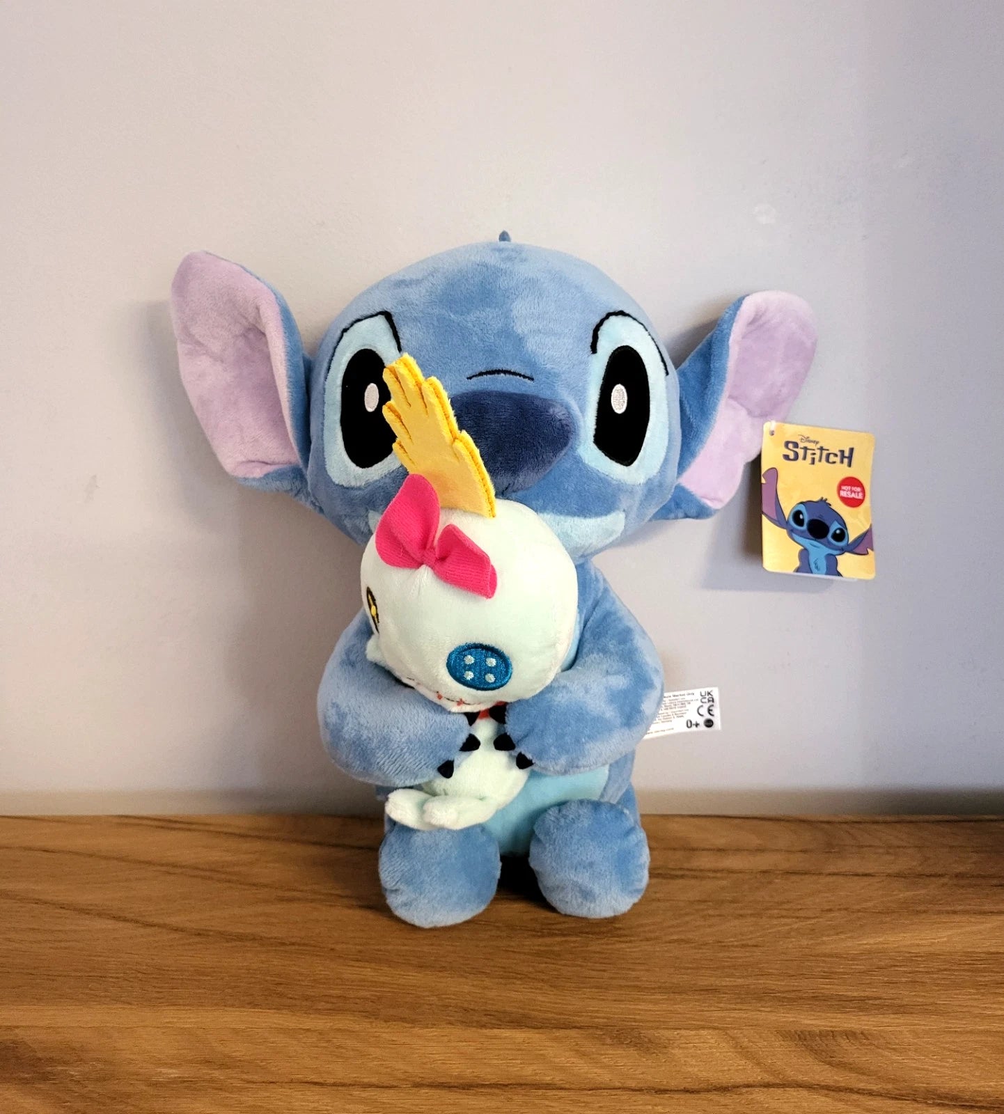 Disney Stitch mit Scrump Schrulle Plüsch Merch Stofftier Plüschtier Kuscheltier NEU