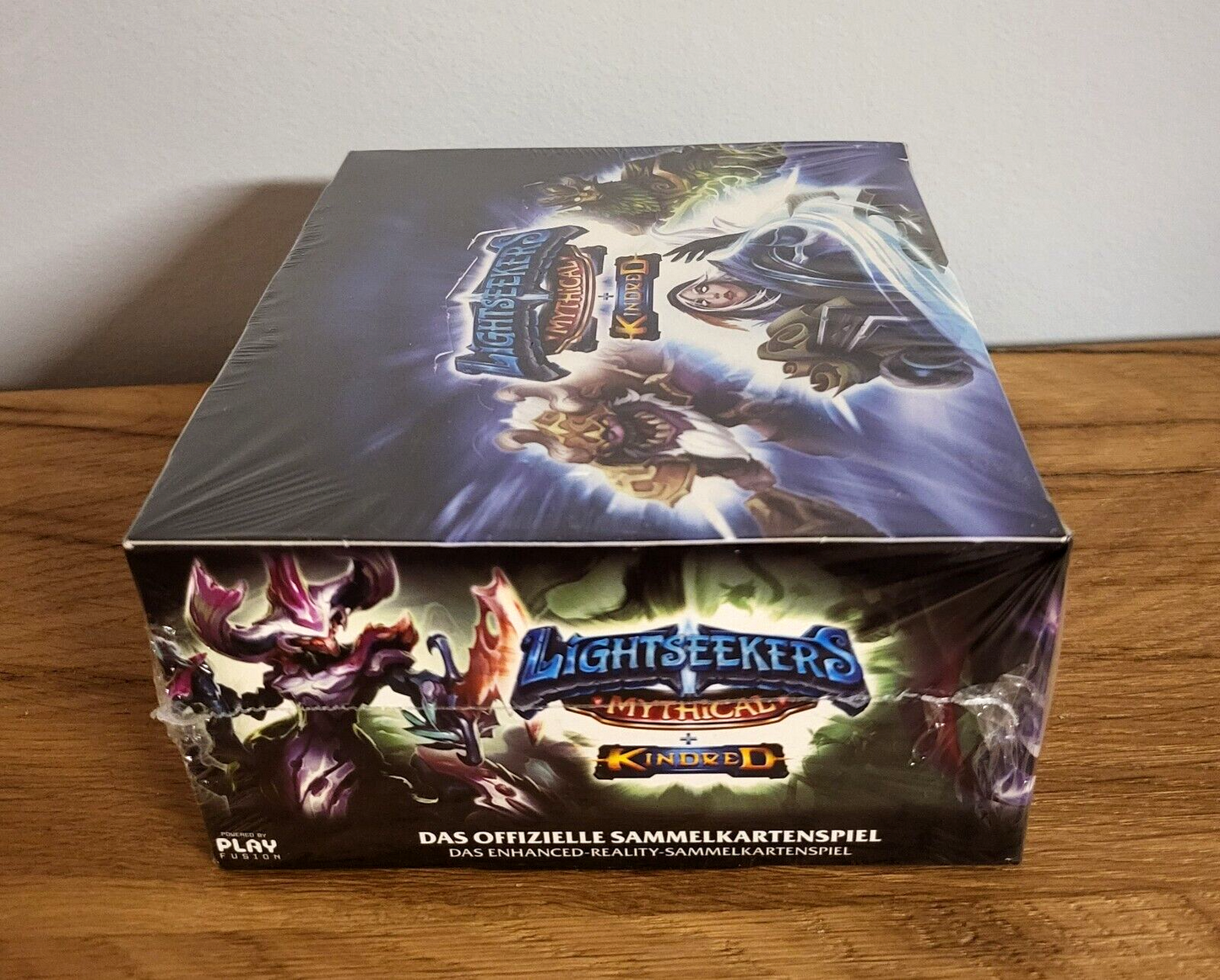 Lightseekers Mythical+Kindred Sammel Kartenspiel 24x Booster Display DE NEU &OVP