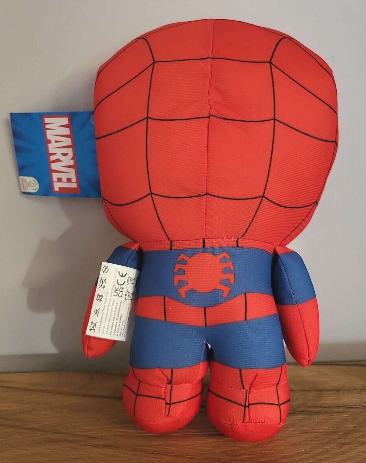 Disney Plüsch Stofftier Marvel Iron man/Spiderman/Hulk/Captain America mit SOUND ca.28 cm