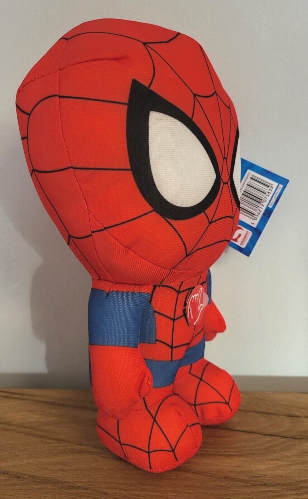 Disney Plüsch Stofftier Marvel Iron man/Spiderman/Hulk/Captain America mit SOUND ca.28 cm