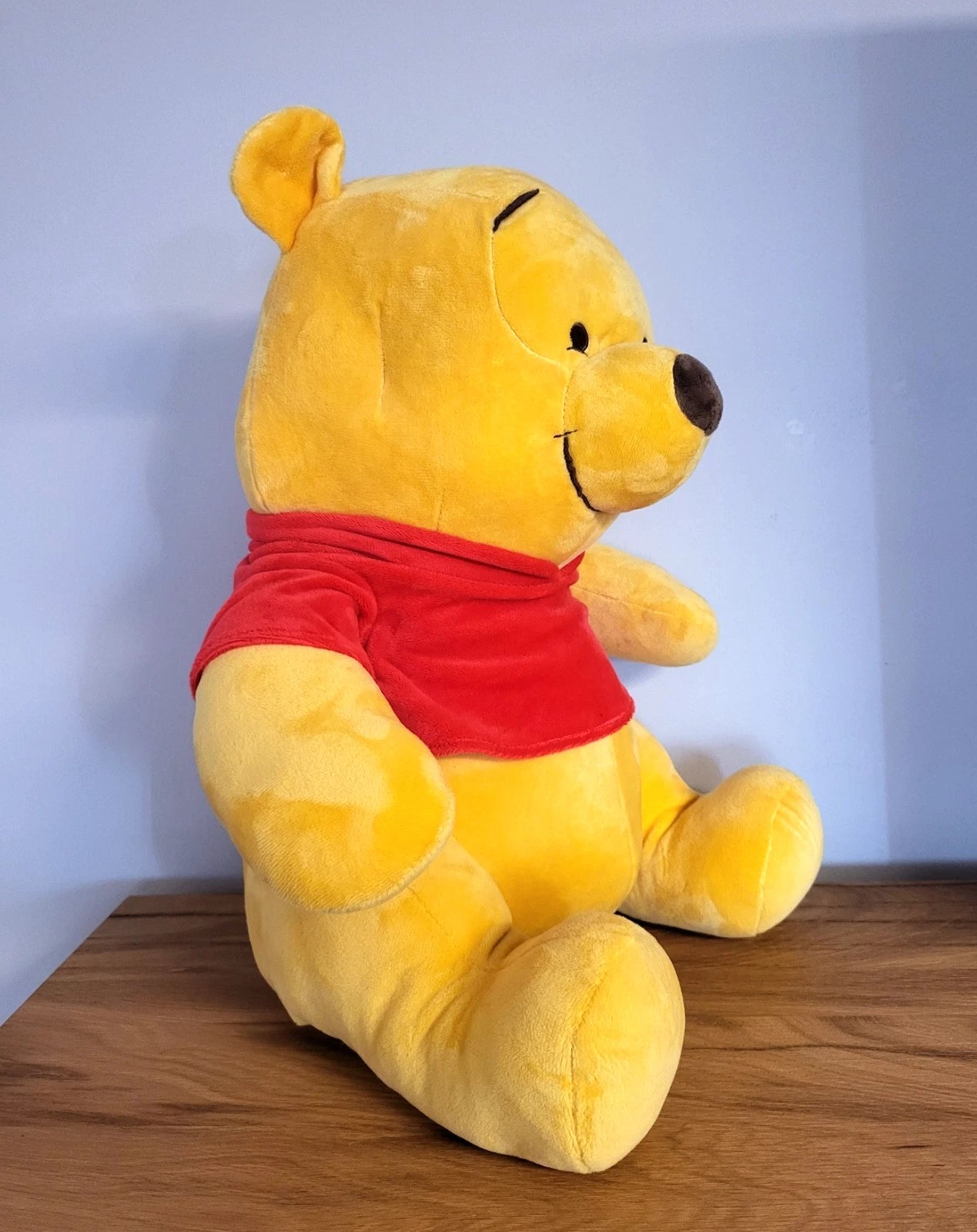 Disney Winnie Puuh XXL Plüsch groß Stofftier sitzend Kuscheltier Plüschfigur Pooh mit SOUND NEU