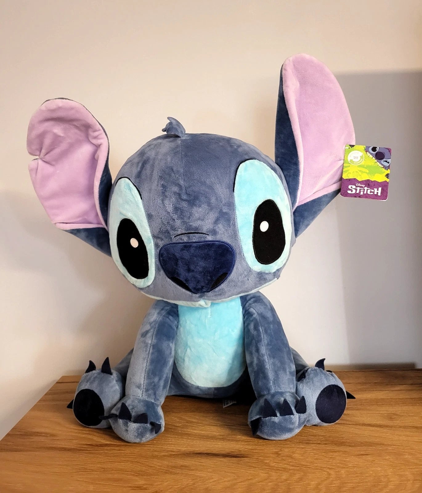 Disney Stitch XXL Plüsch groß Stofftier sitzend Plüschtier großer Kopf Kuscheltier Merch 50 cm Kino Real Film NEU