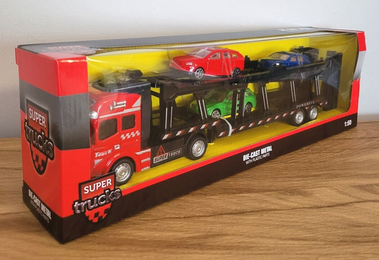 Auto Transporter LKW Super Cars + drei Spielzeugauto PKW Metall Kinder Geschenkbox
