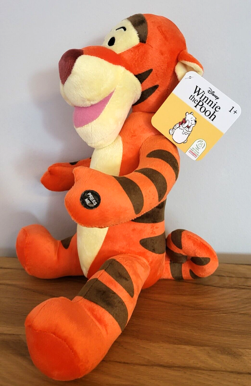 Disney Plüsch Stofftier Kuscheltier Winnie Puuh Pooh Tigger Tiger mit Sound NEU