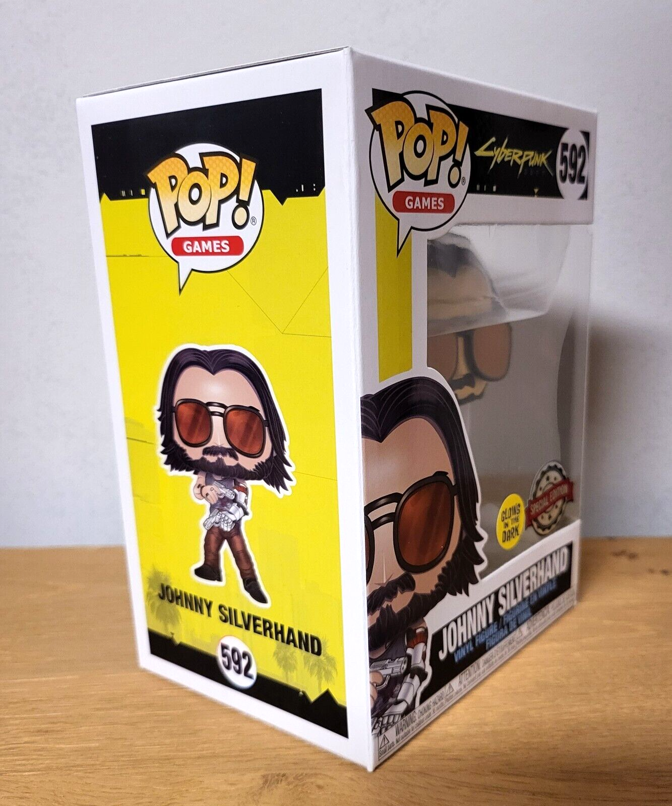 POP Cyberpunk 2077 Johnny Silverhand Games Figur Vinyl Glows in the Dark #592 NEU
