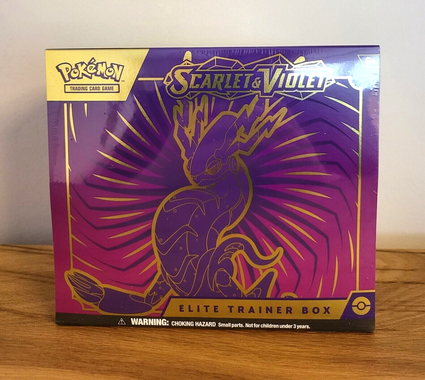 Pokemon Karmesin & Purpur ETB Miraidon Top Trainer Box Booster EN NEU & OVP 2023