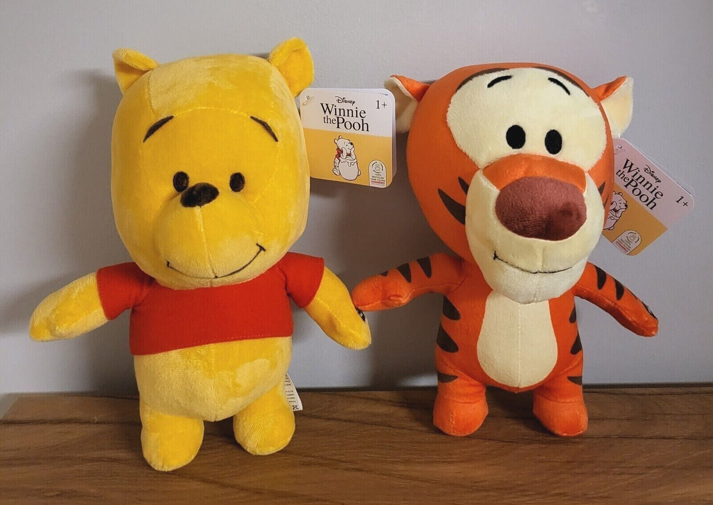 Disney Plüsch Stofftier Kuscheltier Winnie Pooh Puuh Tigger mit SOUND 27cm NEU