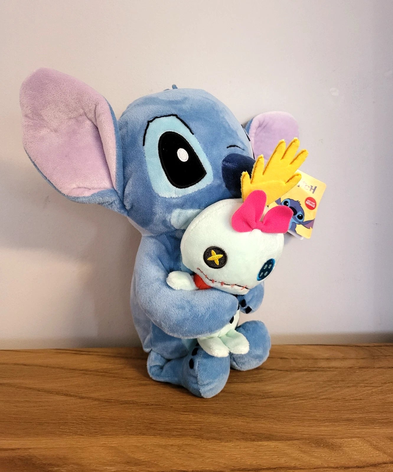 Disney Stitch mit Scrump Schrulle Plüsch Merch Stofftier Plüschtier Kuscheltier NEU