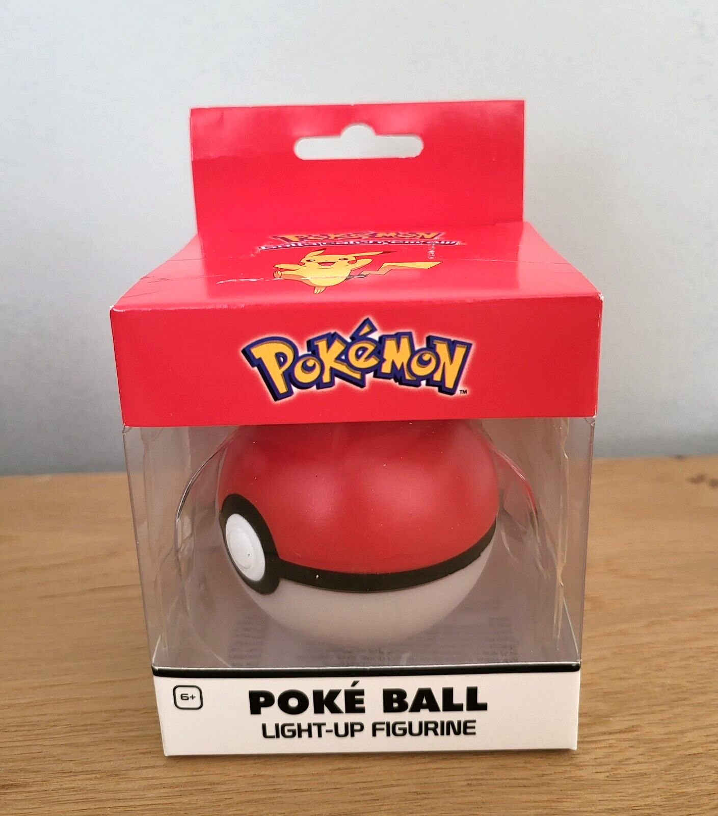 Pokemon Pokeball mit Lichteffekt/Light-up LED 6 cm Sammlerfigur, Spielzeug NEU & OVP