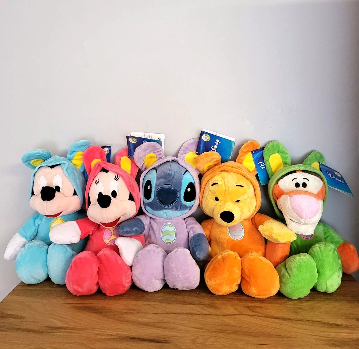 Disney Plüsch Stofftier Kuscheltier Stitch Pyjama Party im Strampler im Schlafanzug NEU