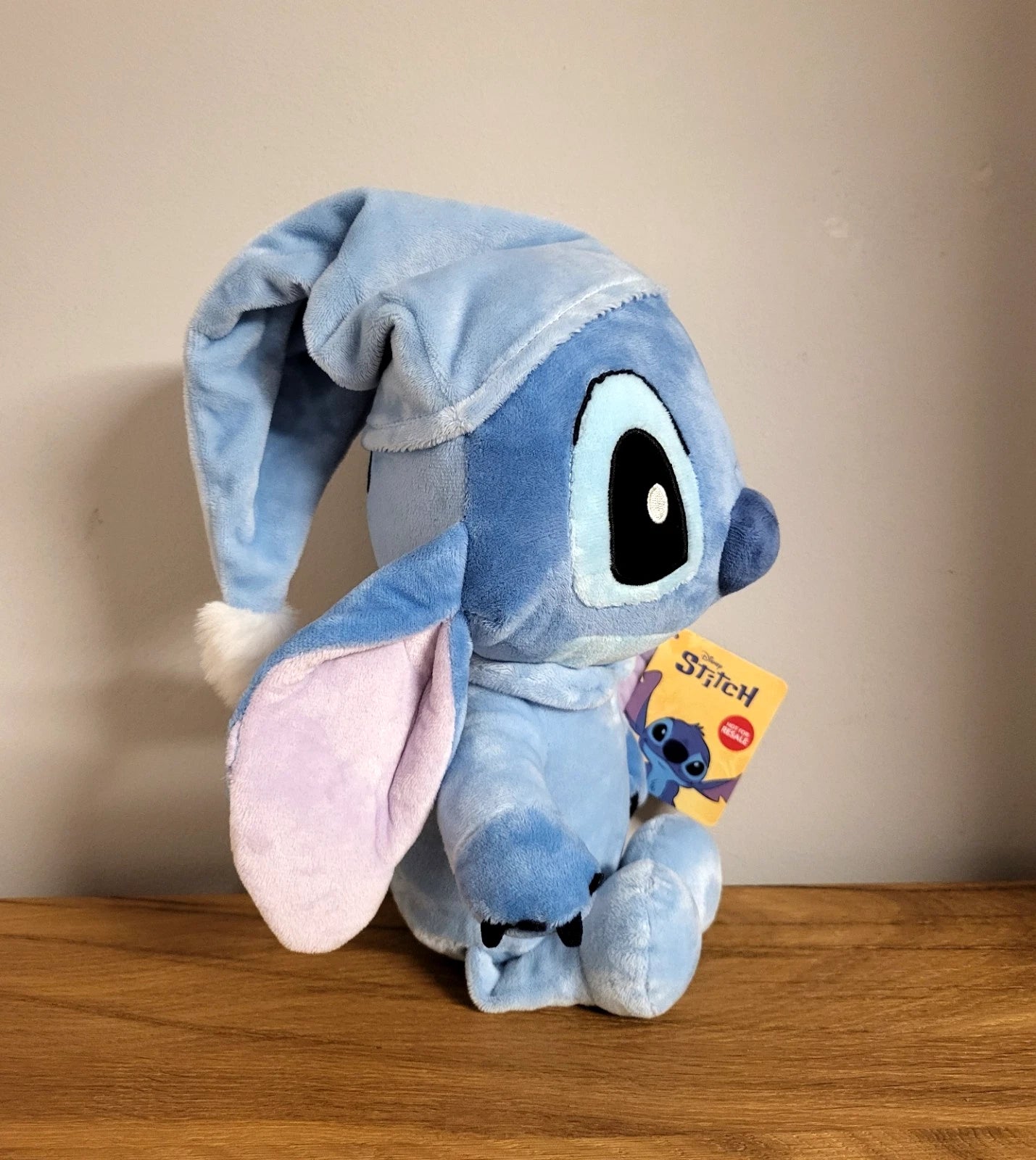 Disney Stitch Plüschtier Stofftier Kuscheltier Plüsch Merch Figur Pyjama Party im Strampler im Schlafanzug NEU