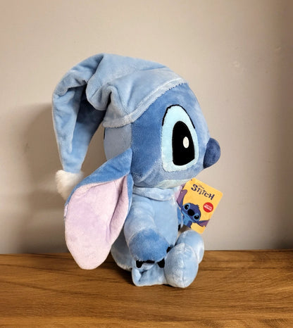 Disney Stitch Plüschtier Stofftier Kuscheltier Plüsch Merch Figur Pyjama Party im Strampler im Schlafanzug NEU