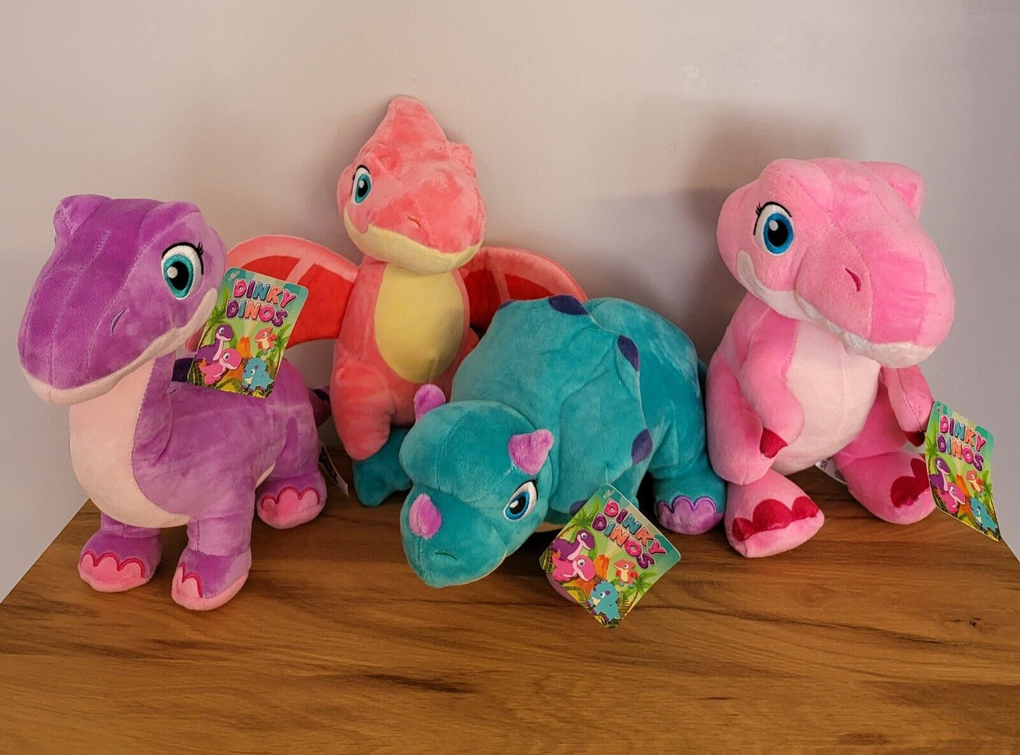Dinos Plüsch Stofftier Kuschel Girlie Dinky Trex Kinder Spielzeug Geschenk NEU